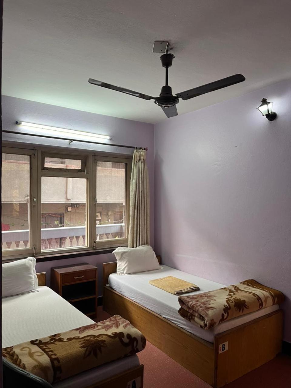 Hotel Sweet Dreams Thamel Катманду Экстерьер фото
